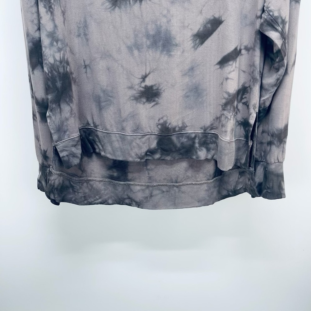 Women’s Joylab Thumb Hole Sweatshirt Tie Dye Iron Tan Gray French Terry ￼Medium - Picture 4 of 11